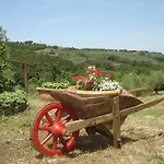 Le Catre Castagneto Carducci